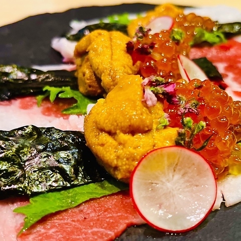 橙のうにと、粒の照るいくら。